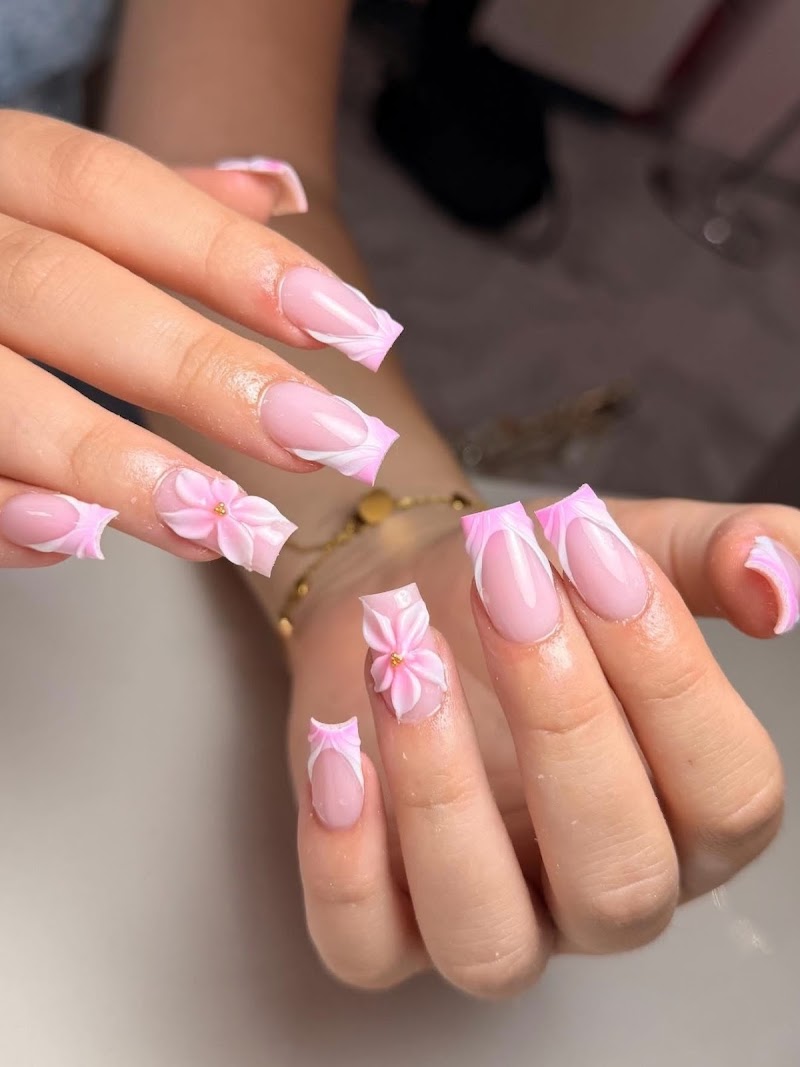 Dragon Nails_Calle Real, manicura y uñas en Ponferrada