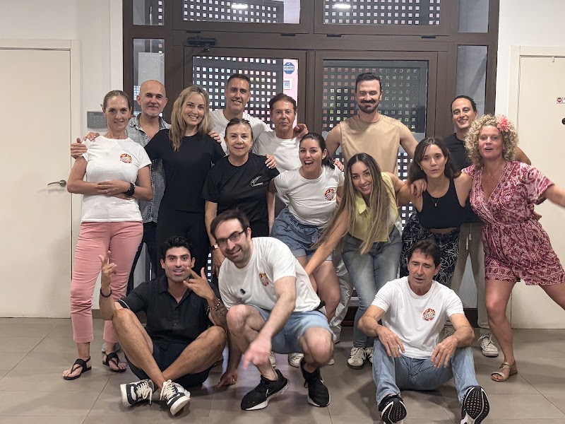 Bachata PortSaplaya, educación y formación